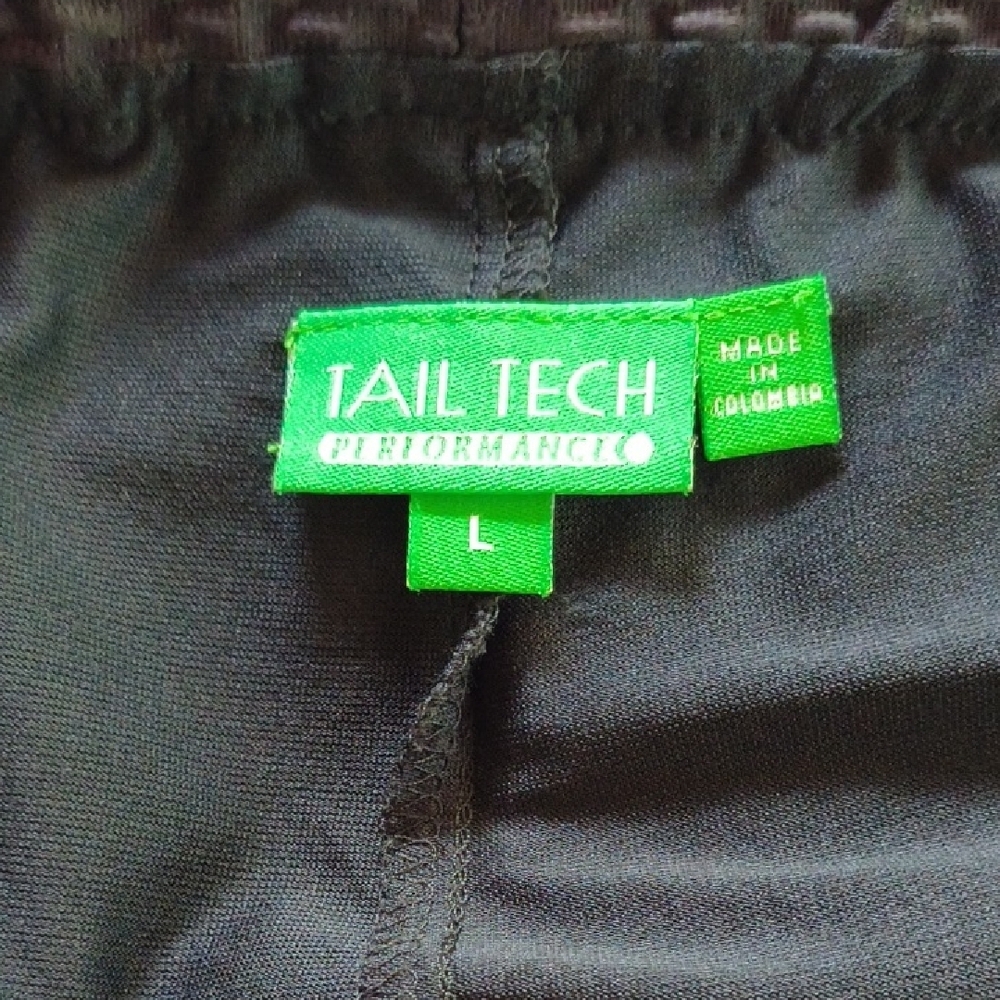 Tail Tech Black Women's Skort, Size Large - Picture 4 of 7